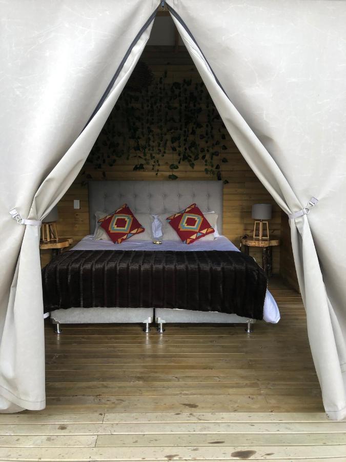 Bleu Hills Glamping Llanogrande Hotell Rionegro Exteriör bild